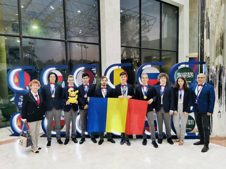 Nxënësit e shkollave të mesme rumune fitojnë shtatë medalje në Olimpiadën Aziatike të Fizikës në Arabinë Saudite