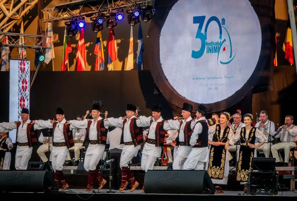 Traditat e lashta rumune - pasuri e gjallë kulturore