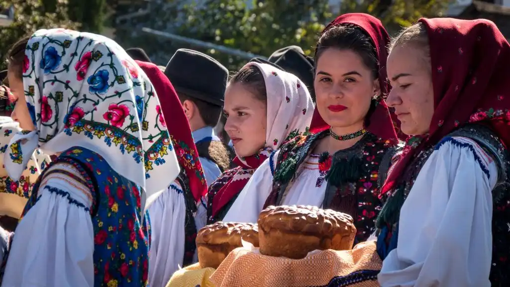 Traditat e lashta rumune - pasuri e gjallë kulturore