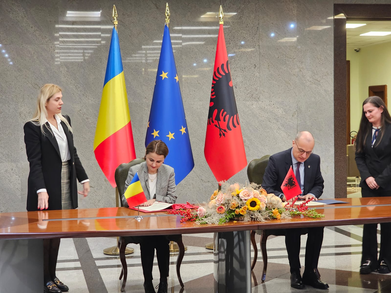 Vizita zyrtare në Tiranë e ministres së Punëve të Jashtme të Rumanisë, Znj. Luminița Odobescu