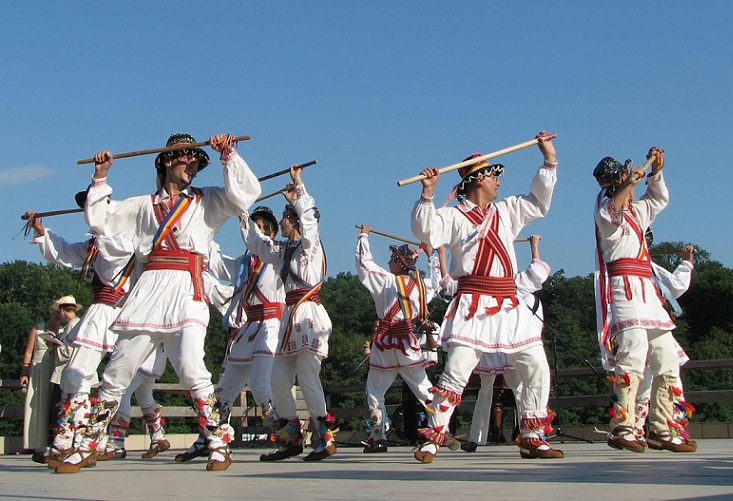 Traditat e lashta rumune - pasuri e gjallë kulturore